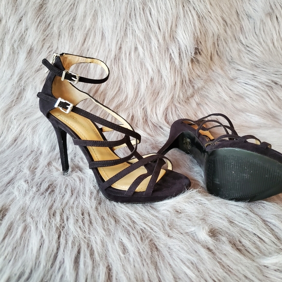 BCBGeneration Black Platform Ankle Strap Heel - Picture 1 of 8